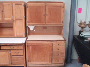 156 1930s Maple Hoosier Cabinet With Flour Bin May 31 2008 C