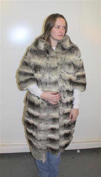 Vintage Chinchilla Knee Length Fur Coat: Fair condition. Some separation and tears. Lining hanging in down in back.