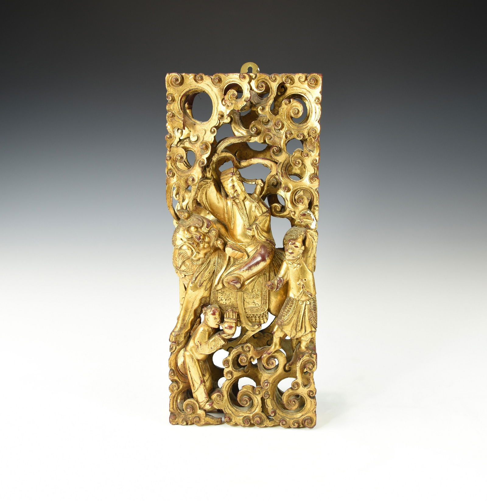 A CHINESE GILT WOODEN CARVED BOARD (1 of 3)