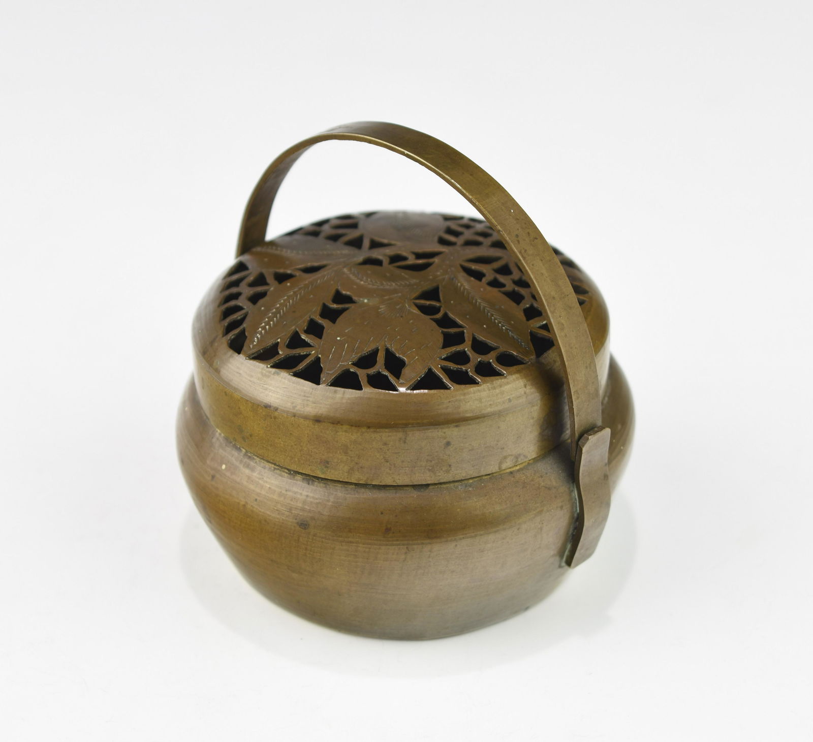 A 20TH CENTURY CHINESE HAND WARMER (1 of 3)
