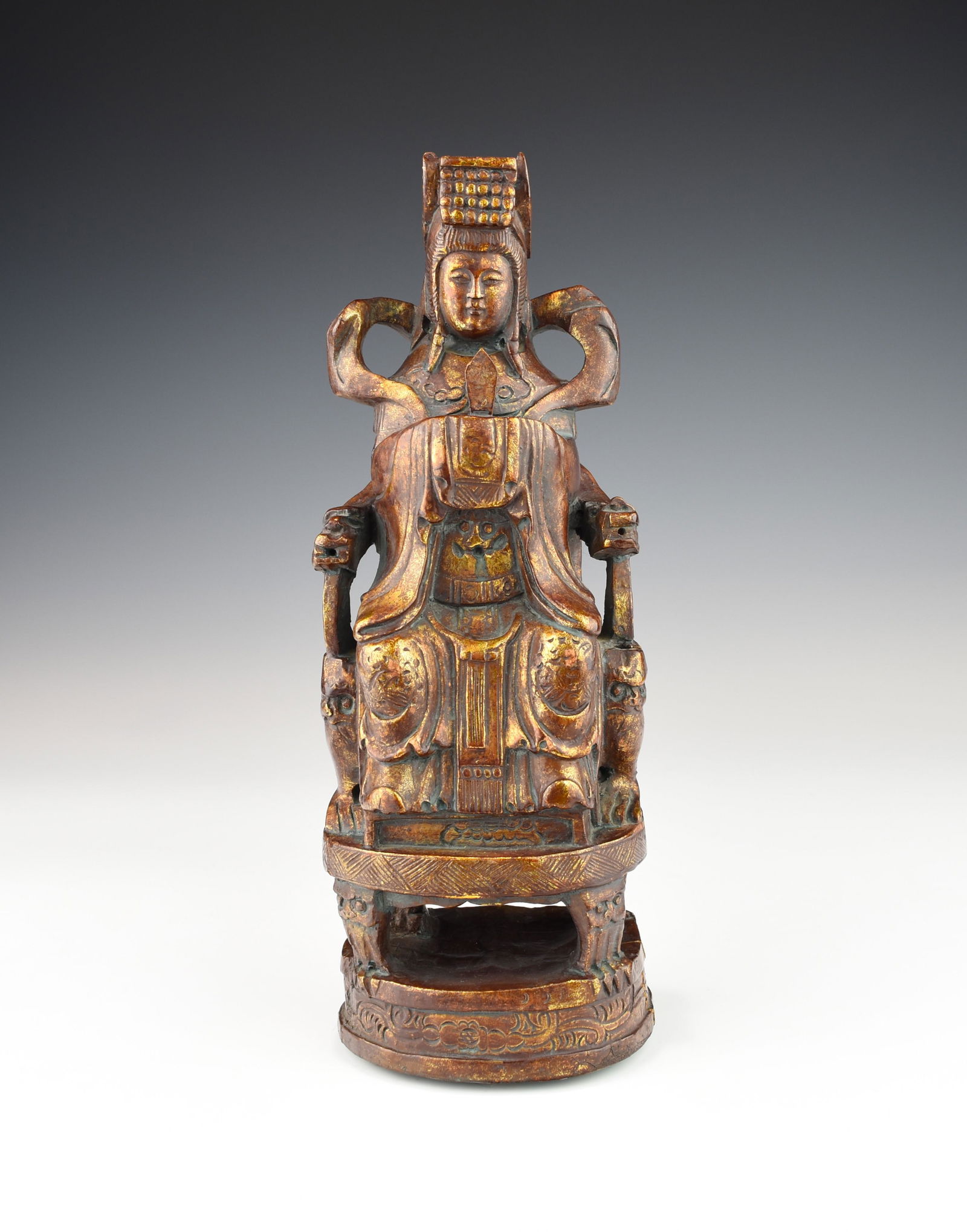 A 19TH CENTURY CHINESE WOODEN GODDESS FIGURINE (1 of 4)