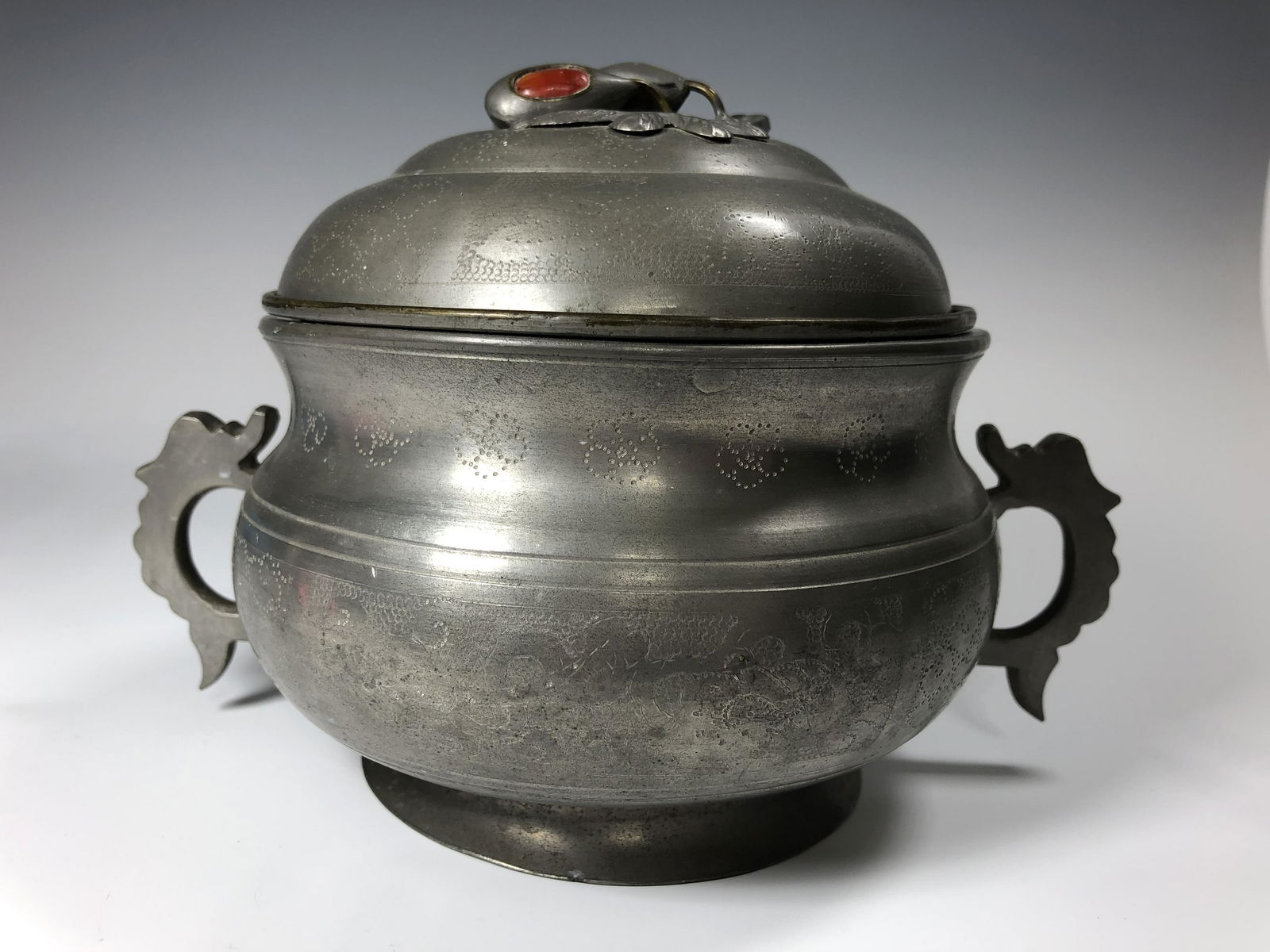 A LATE 19TH CENTURY LIDDED CHINESE PEWTER WARMER POT WITH BOWLS (1 of 4)