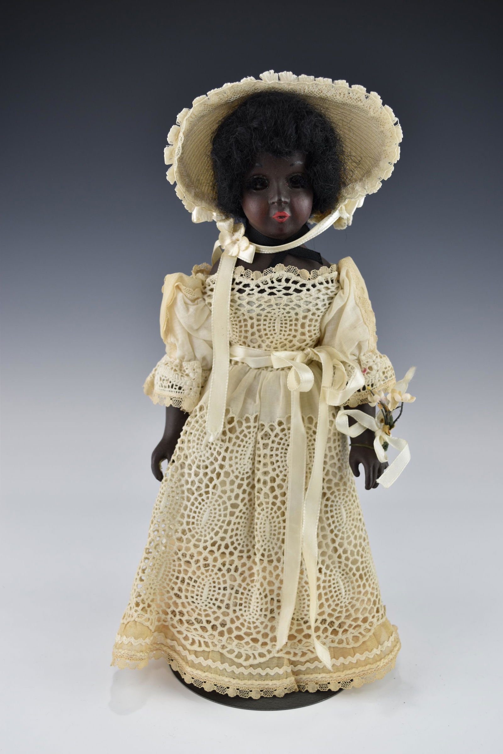A VINTAGE AFRICAN GIRL DOLL MADE BY NIADA CHARTER MEMBER HALLE BLAKELEY (1 of 7)