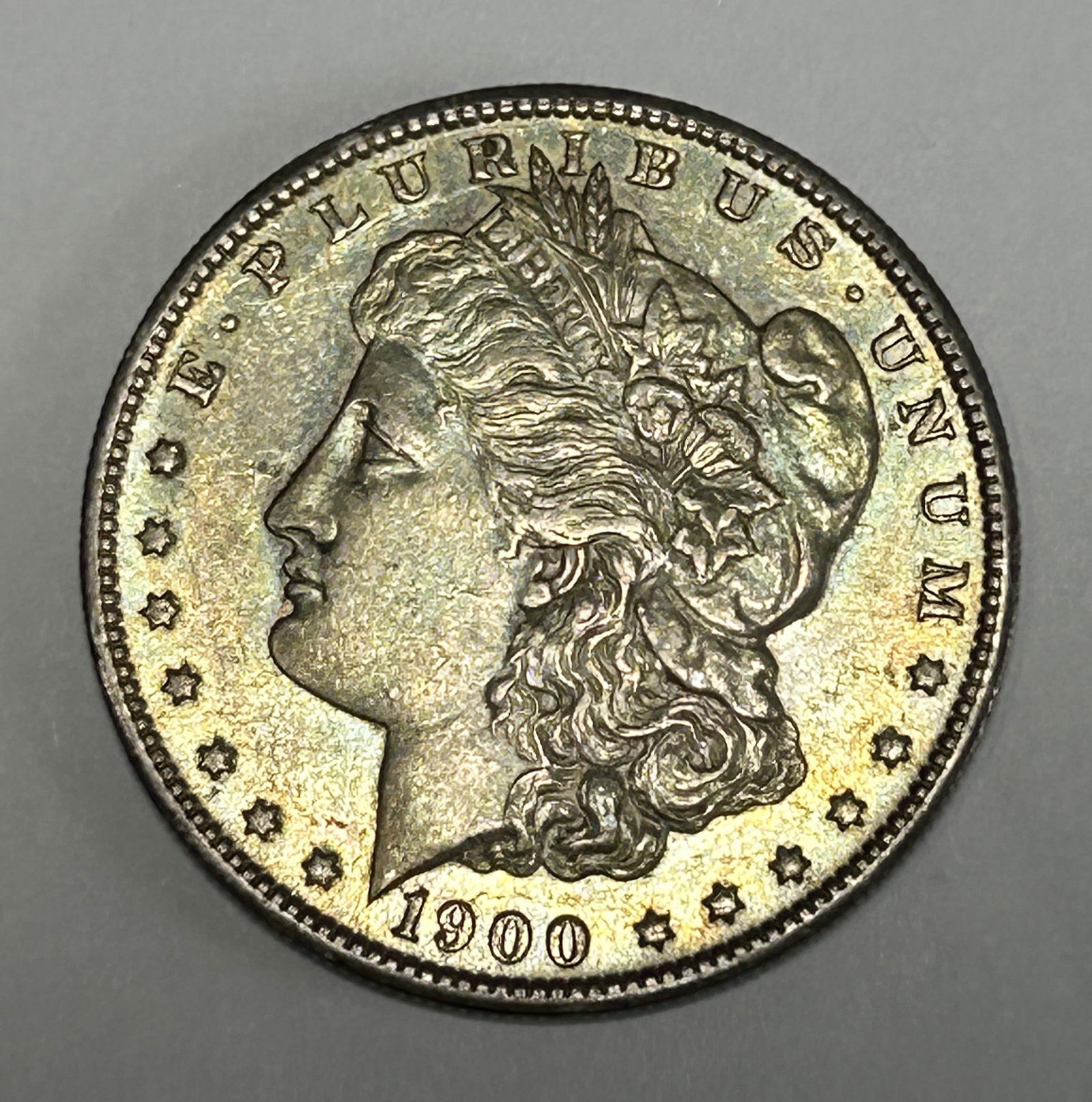 ONE AMERICAN 1900-S $1 MORGAN SILVER DOLLARS CLOSELY UNCIRCULATED (1 of 4)