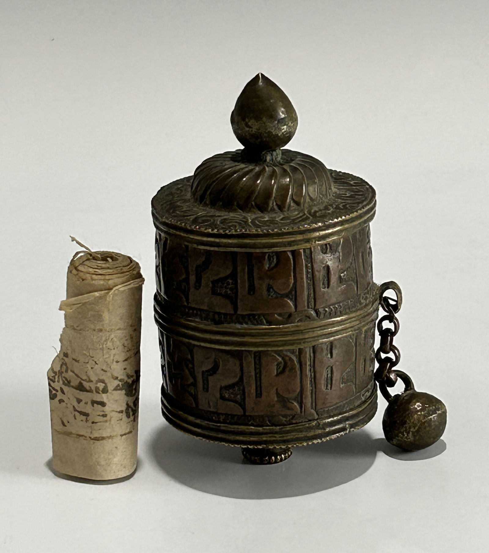 AN ANTIQUE BUDDHIST PRAYER WHEEL (1 of 9)