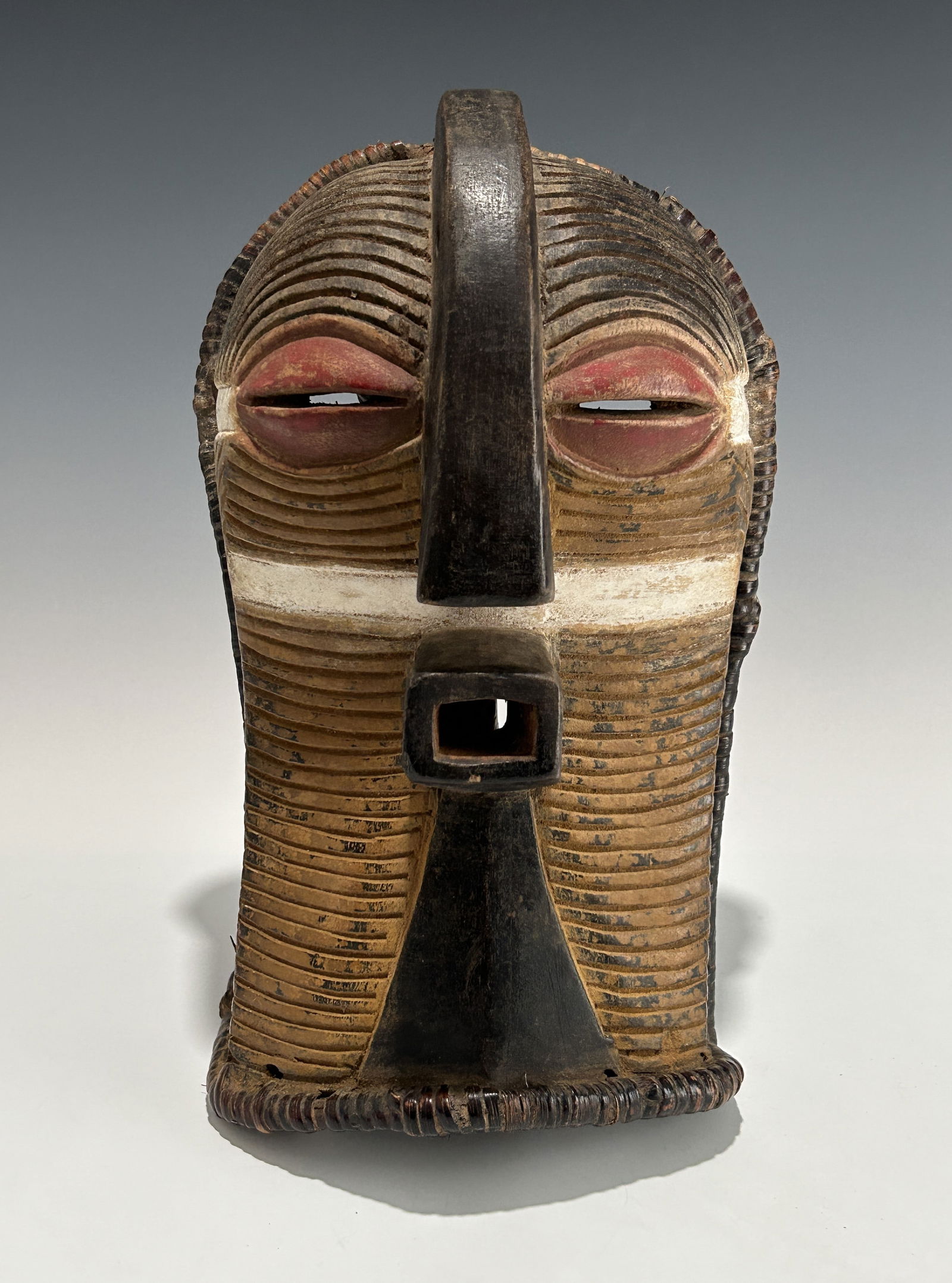 A TRADITIONAL AFRICAN DR CONGO SONGYE KIFWEBE WOODEN FEMALE DANCE MASK (1 of 9)