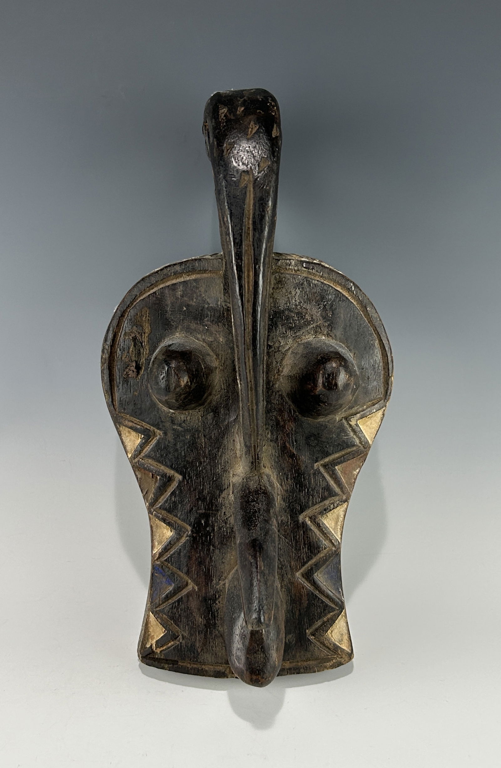 NO RESERVE! AFRICAN IVORY COAST WOODEN MASK WITH A BIRD ATOP (1 of 6)