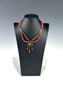 VINTAGE DOUBLE-STRAND CORAL NECKLACE WITH FILIGREE PENDANT