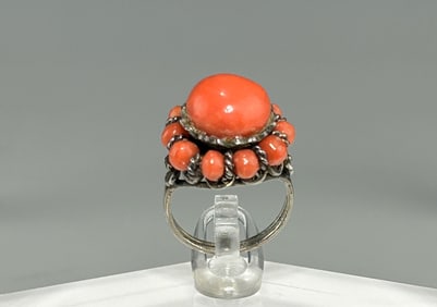 VINTAGE SILVER-TONED RING WITH CORAL CABOCHONS