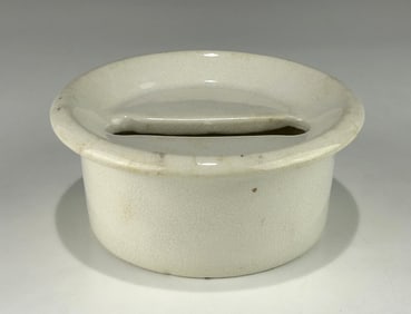 LATE 19TH CENTURY AMERICAN CHURCH COMMUNION PORCELAIN SPITTOON/RECEPTACLE