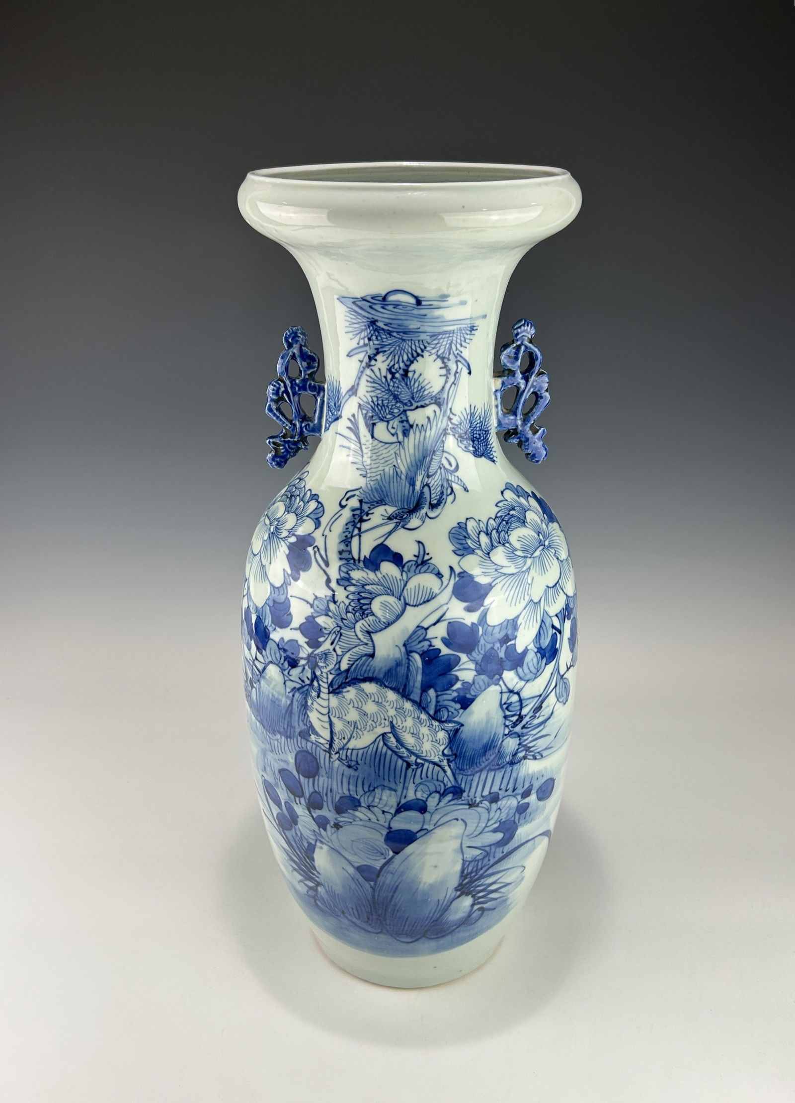 CHINESE 19TH CENTURY BLUE AND WHITE VASE WITH DEER IN PEONY GARDEN  (1 of 8)