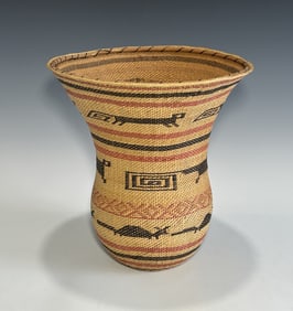 LARGE VINTAGE HAND WOVEN POLYCHROME YE'KUANA TRIBAL BASKET