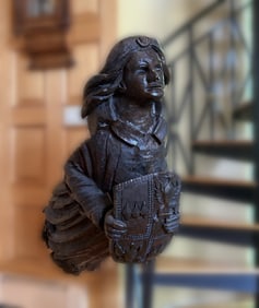 ANTIQUE GODDESS FIGUREHEAD ORNAMENTAL CARVING FOR A 16TH TO 19TH CENTURY SALING BOAT