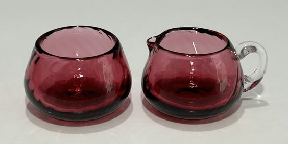 VINTAGE PILGRIM CRANBERRY GLASS CREAMER AND SUGAR SET