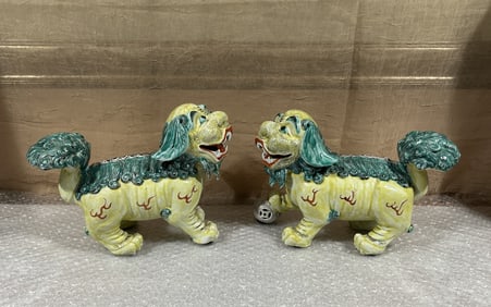 PAIR OF ANTIQUE CHINESE 19TH CENTURY SANCAI GLAZED PORCELAIN FOO DOGS