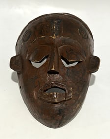 BETE MASK, LIBERIA / IVORY COAST BORDER REGION, LATE 20TH CENTURY