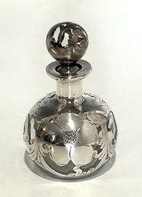 VINTAGE STERLING SILVER OVERLAY GLASS PERFUME BOTTLE