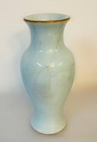 ANTIQUE CHINESE QING DYNASTY 18TH CENTURY GUAN TYPE VASE
