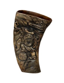 ANTIQUE CHINESE 19TH CENTURY CARVED OX HORN VASE