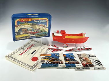MATCHBOX COLLECTOR’S CLUB LOT WITH CARRY CASE, CATALOGUES, BUTTON AND VEHICLES