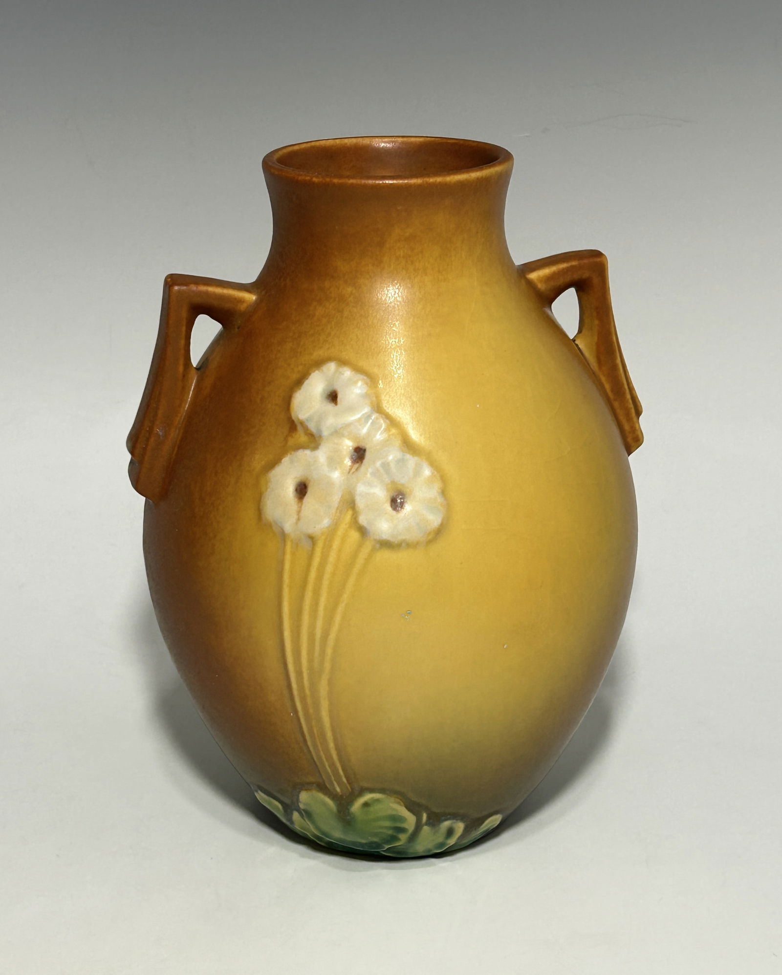 VINTAGE ROSEVILLE POTTERY “PRIMROSE?? VASE, CIRCA 1930S (1 of 5)