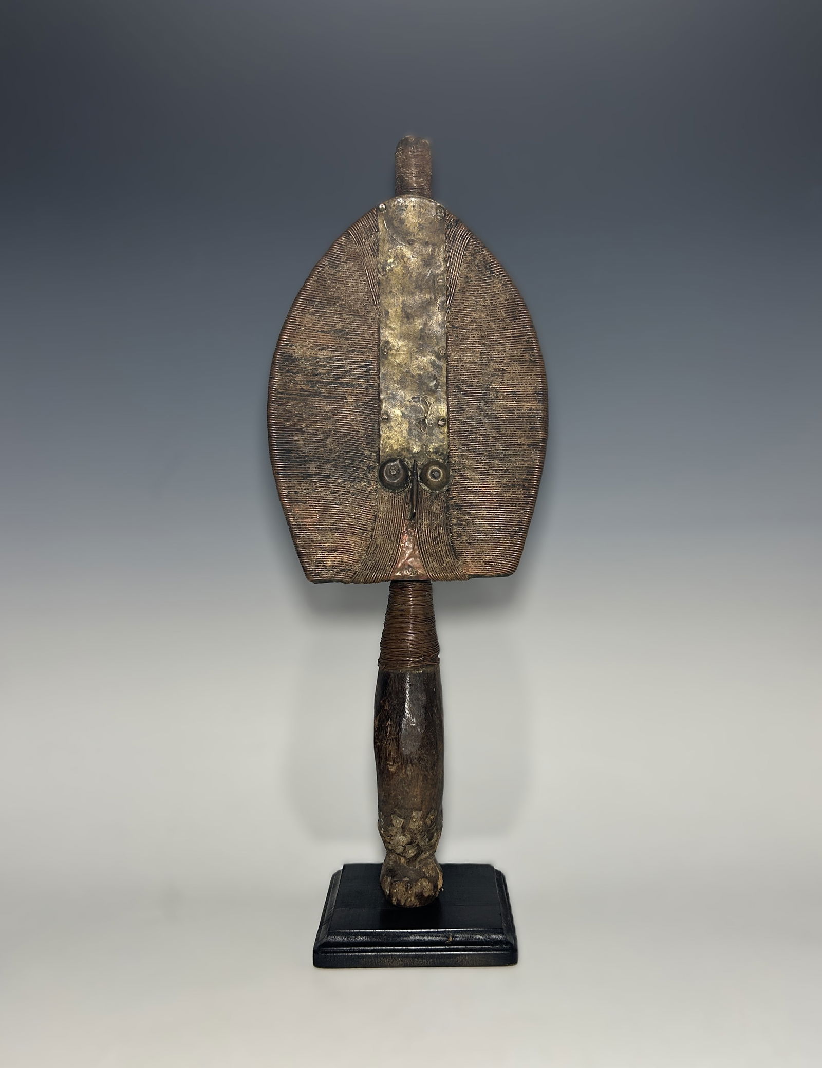 ANTIQUE DOUBLE-SIDED MBUTI JANUS-FACED RELIQUARY STAFF, CENTRAL AFRICA (1 of 4)