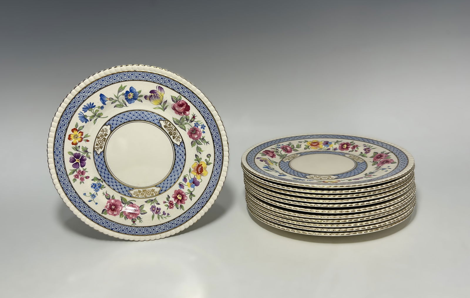 TWELVE FONDEVILLE AMBASSADOR WARE BONE CHINA LUNCHEON PLATES (1 of 4)