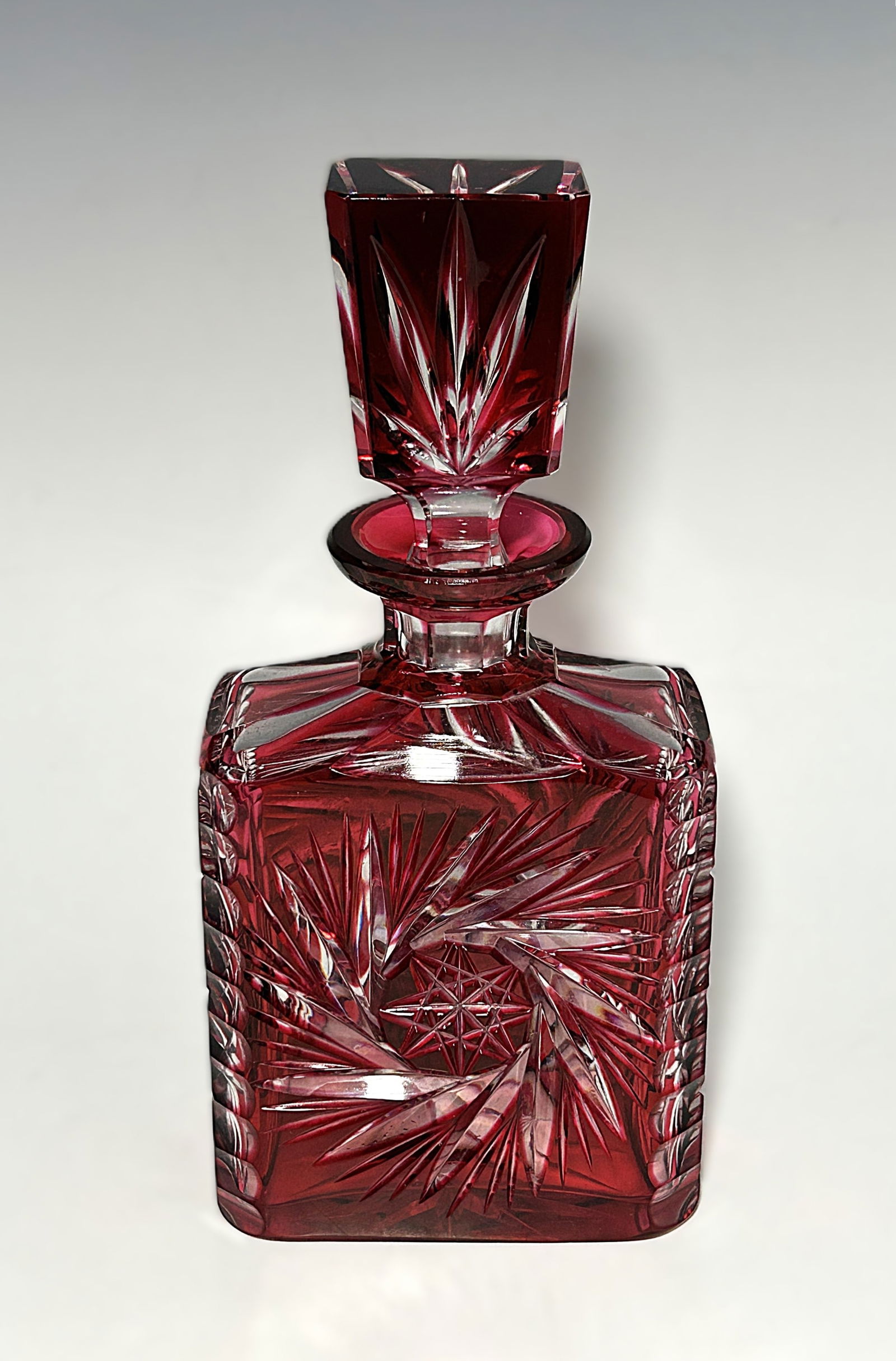 EUROPEAN DOUBLE-LAYERED RUBY CRYSTAL LIQUOR DECANTER (1 of 5)