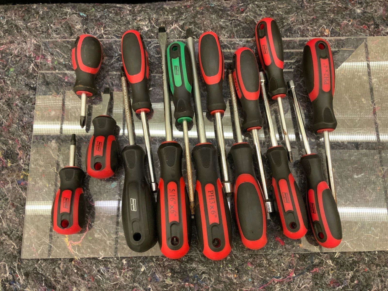 Screwdrivers, miscellaneous (1 of 1)