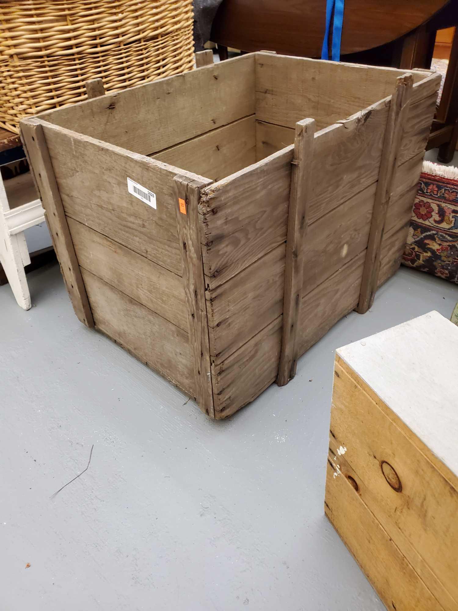 Shabby Chic Wooden Box (1 of 4)