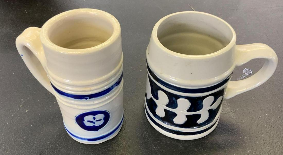 To Williamsburg pottery mugs (1 of 3)