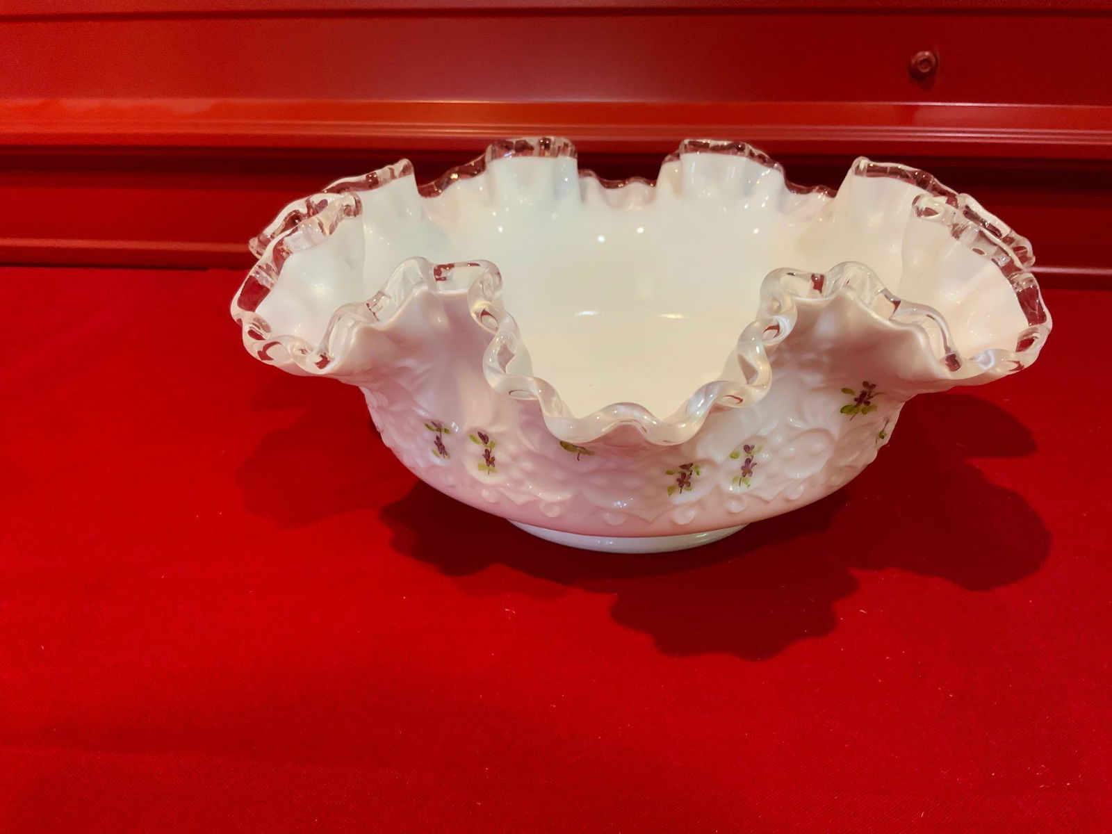 Fenton, violets in the snow, ruffled Spanish laced (1 of 9)