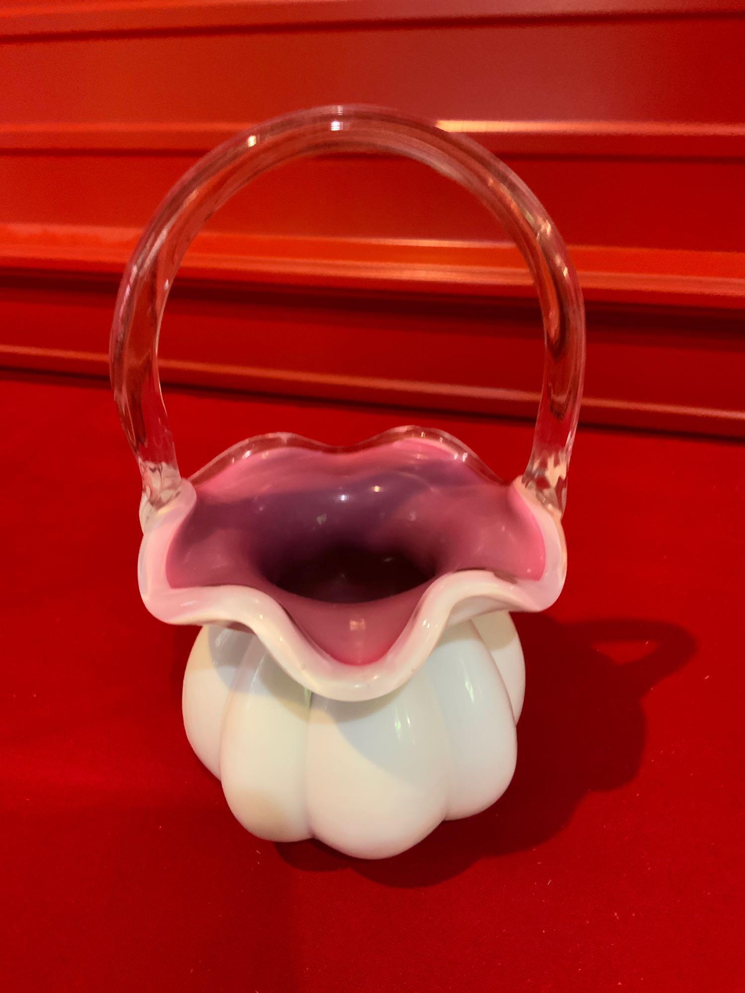 Fenton, peach crest ruffled basket with silver crust (1 of 4)