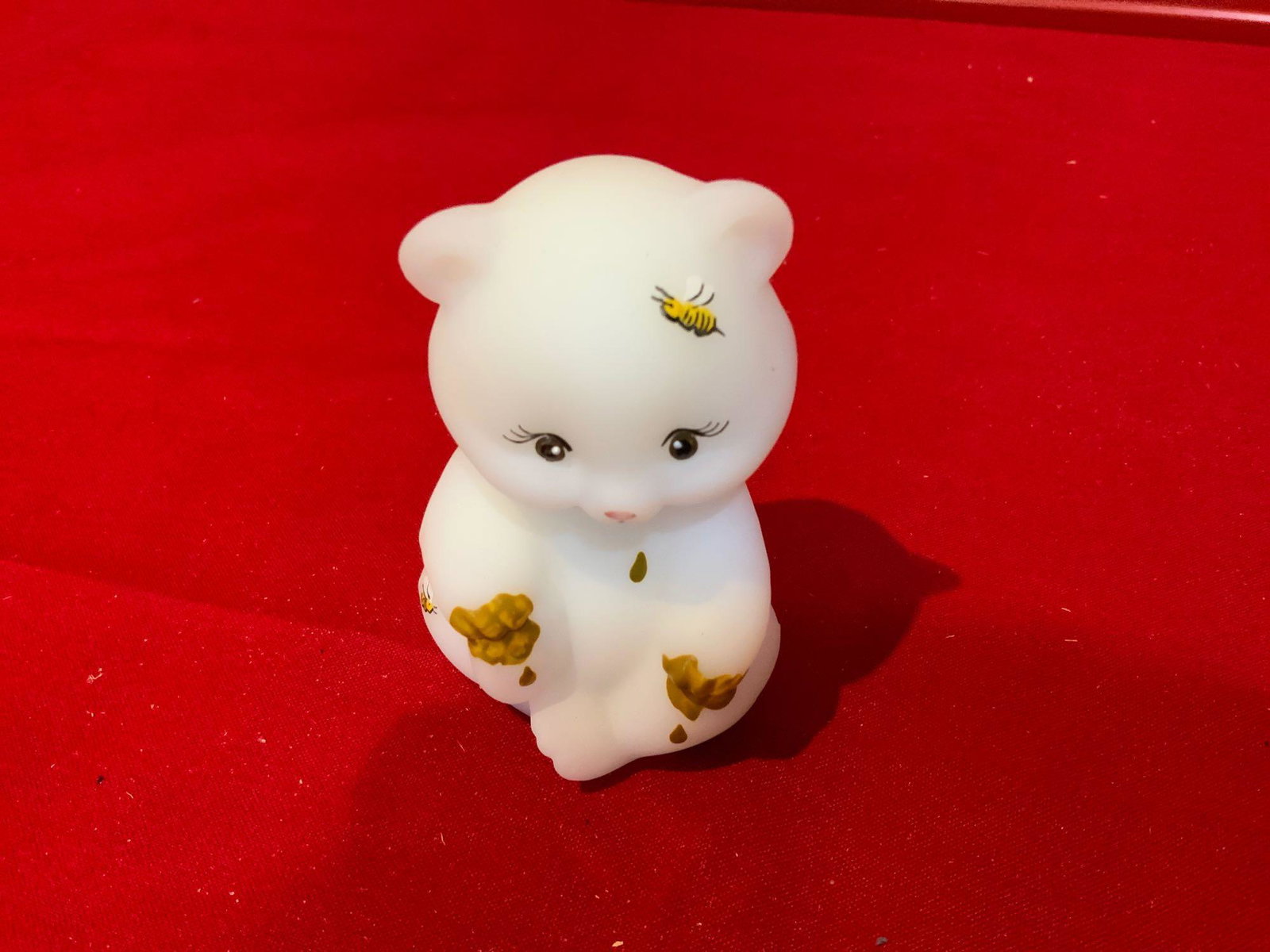 Fenton, NFGS, satin glass bear Honeybear, Handpainted (1 of 3)