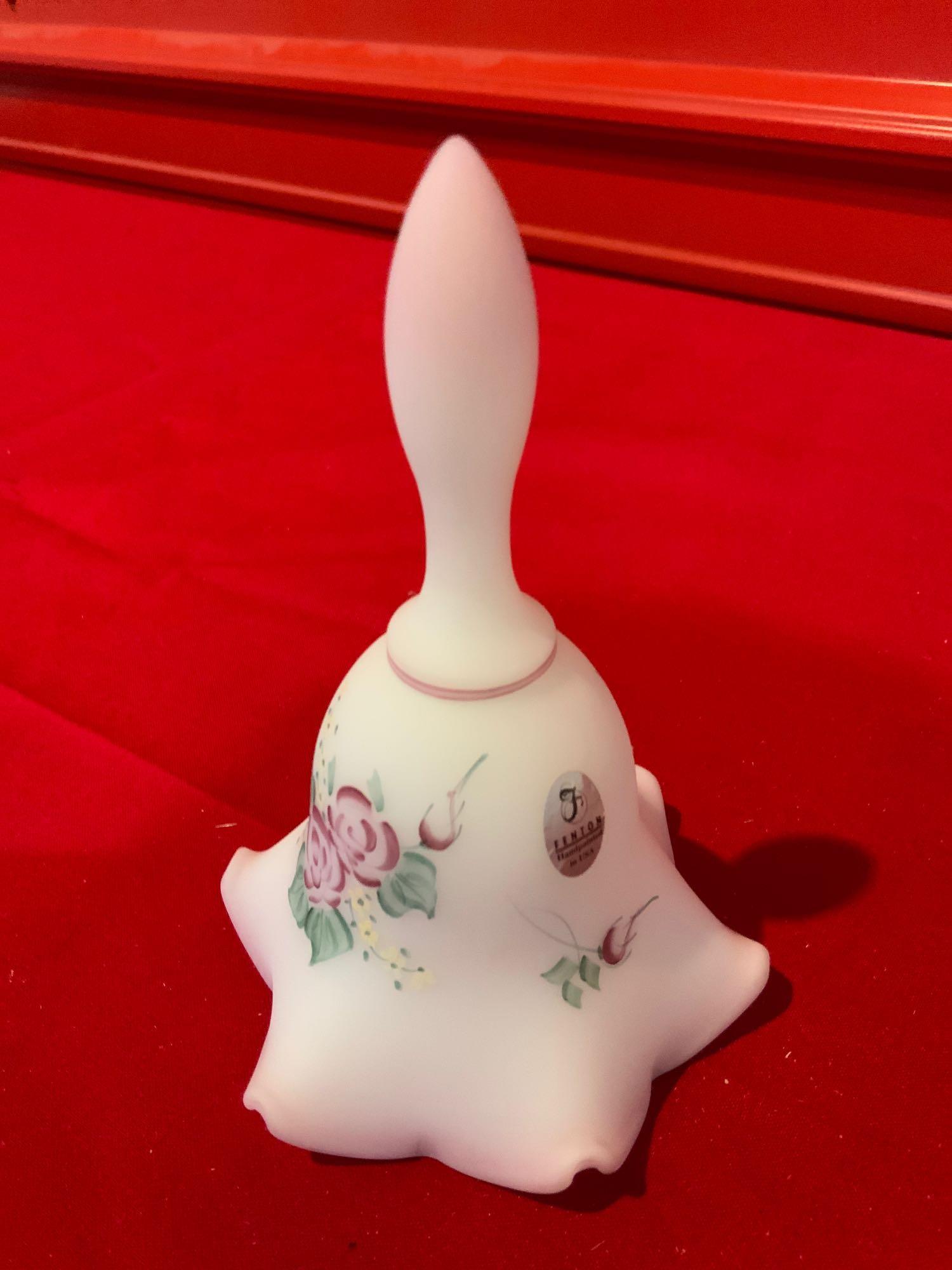 Fenton Ruffled Bell. Satin glass roses hand-painted (1 of 3)