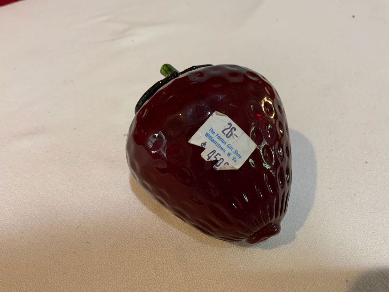 Fenton, Ruby strawberry with green top (1 of 3)