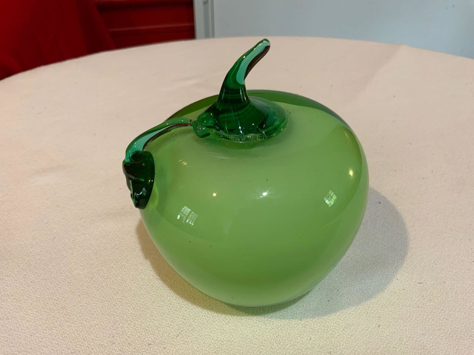 Fenton, granny Smith apple Green overlay…: Fenton, granny Smith apple Green overlay…Size, 4 inches tall, in great condition no chips or cracks