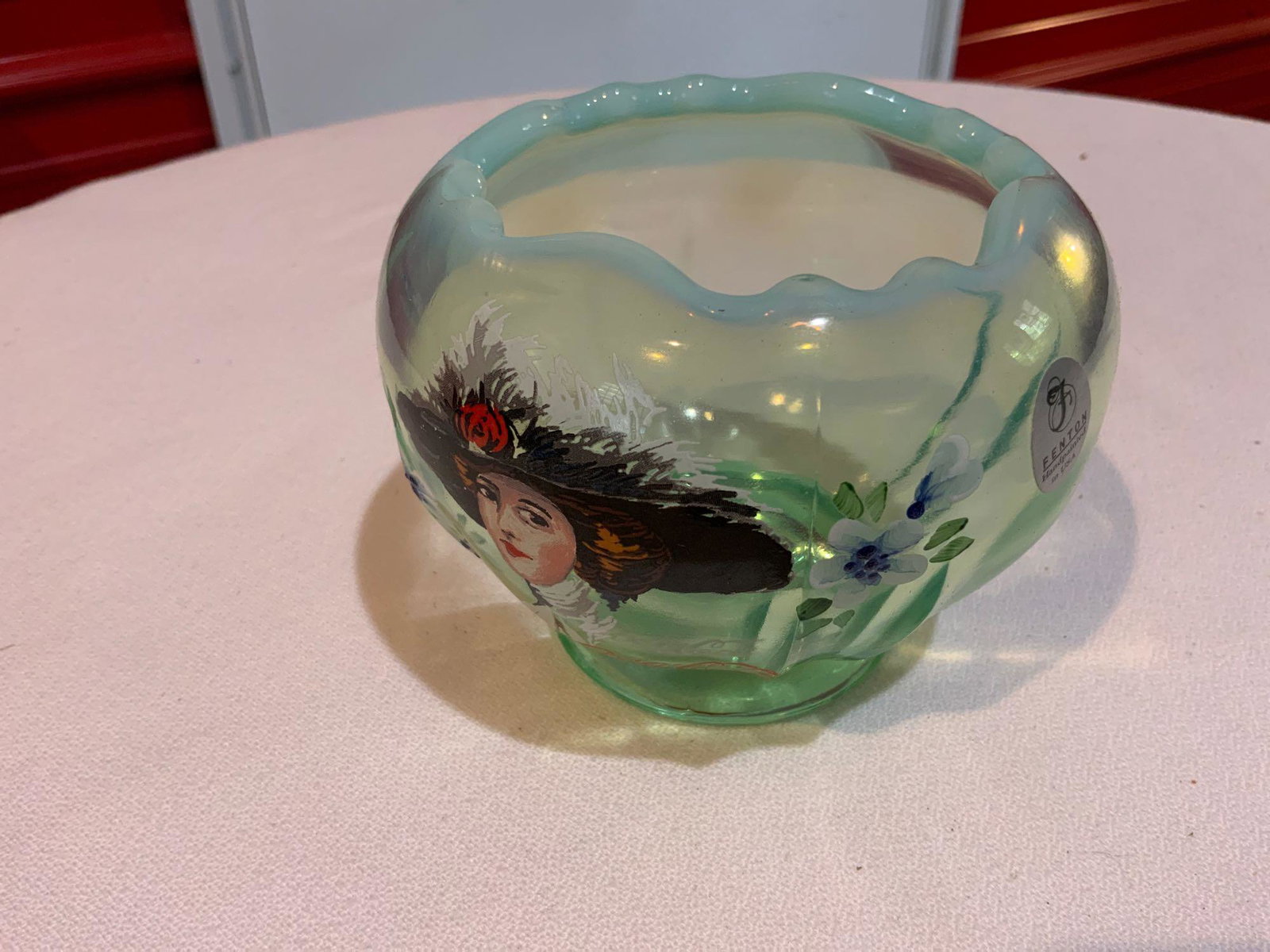 Fenton, opalescent Green coca-Cola Rose Bowl: Fenton, opalescent Green coca-Cola Rose Bowl, Handpainted and Signed by the artist, in great condition no chips or cracks