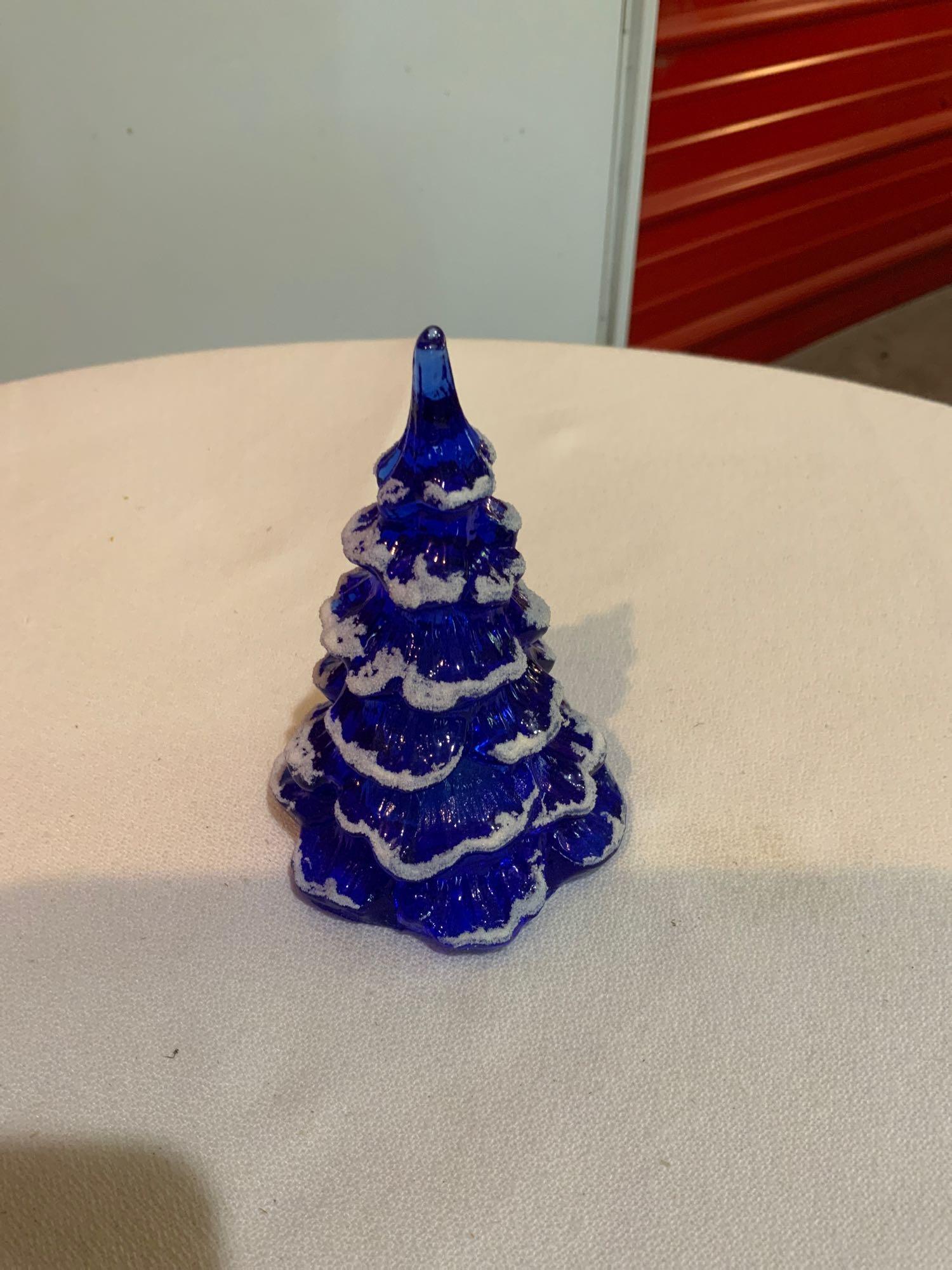 Fenton Handpainted cobalt blue Christmas tree (1 of 3)