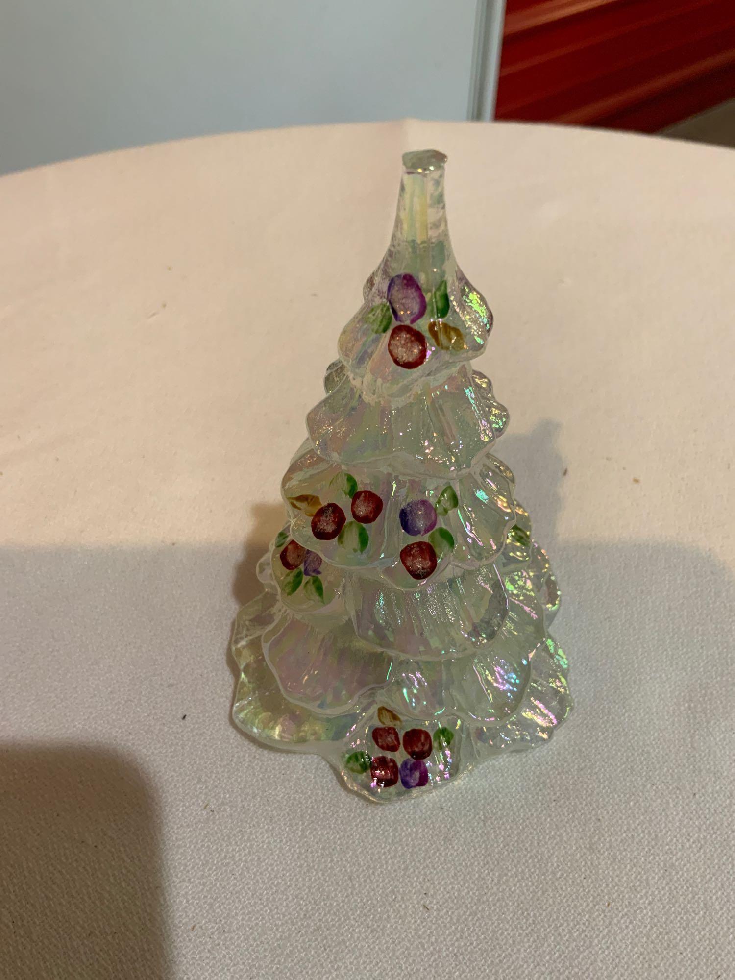 Fenton, clear Opalescent and Handpainted Christmas tree (1 of 3)