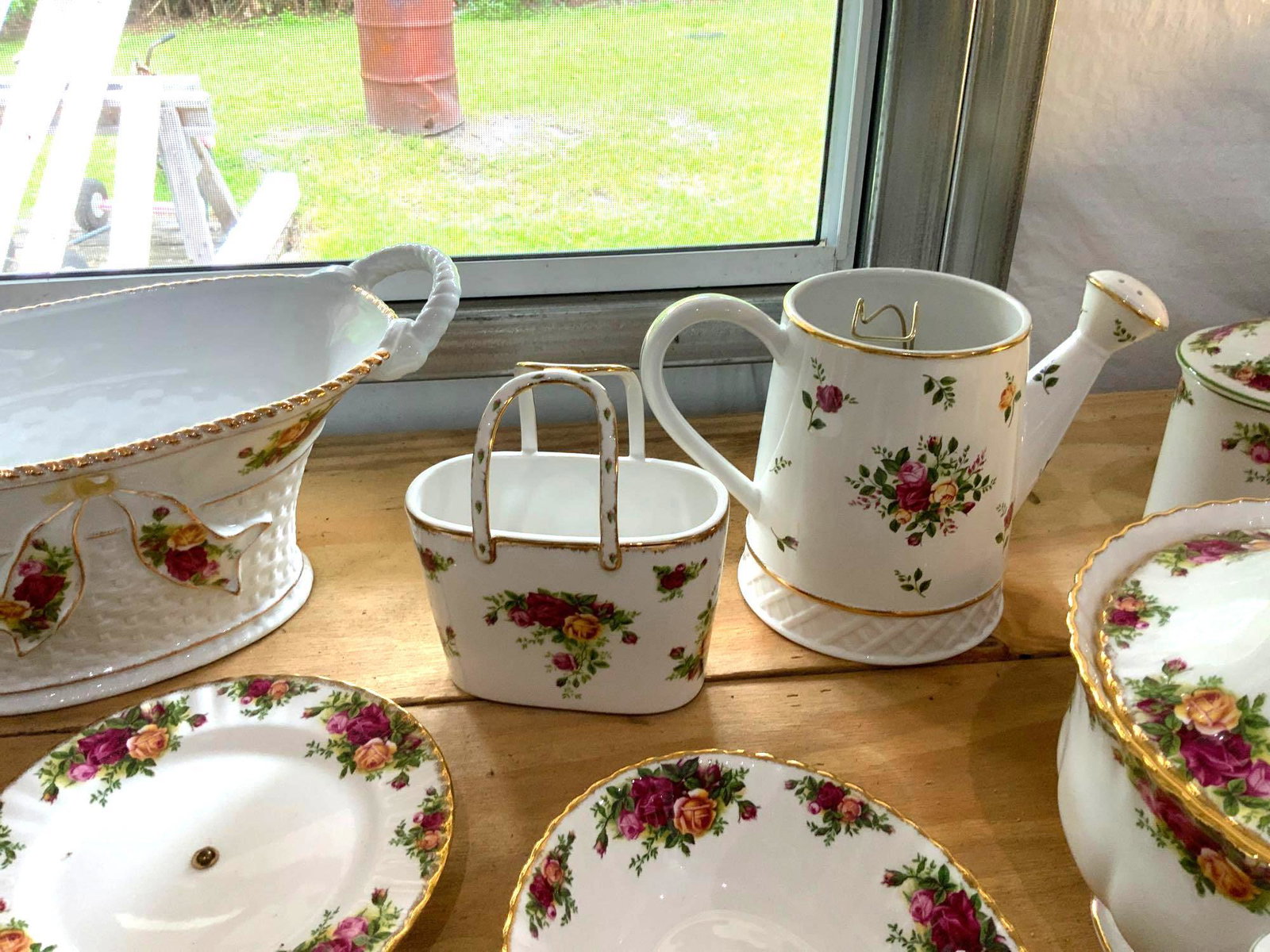 Royal Albert decorator containers: Royal Albert decorator containers, x3