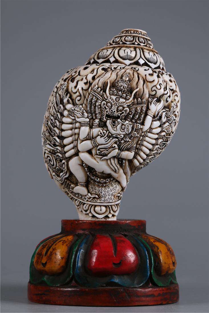 A CONCH IMPLEMENT FOR BUDDHIST RITE (1 of 10)