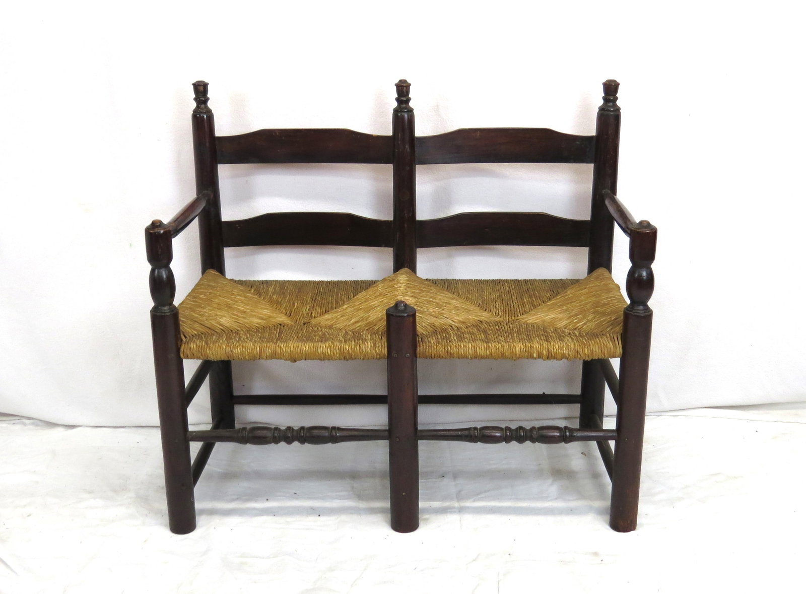 Double rush seat wagon bench with 18th century turnings (1 of 3)