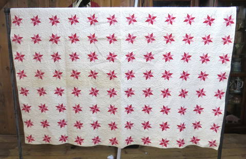 Star Quilt: Quilt with red and pink stars, excellent condition