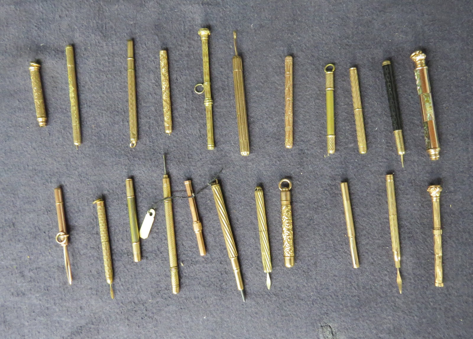 Lot 23 gold filled pencils: Lot 23 gold filled pencils