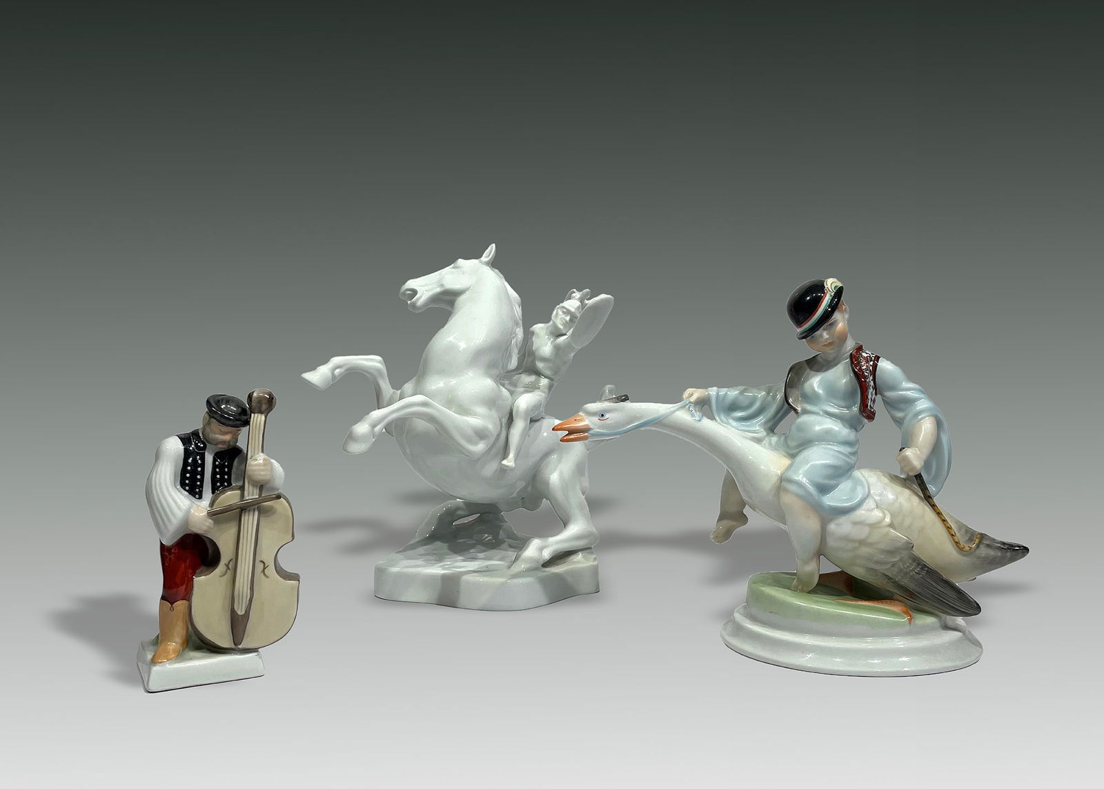 Herend Porcelain (1 of 16)