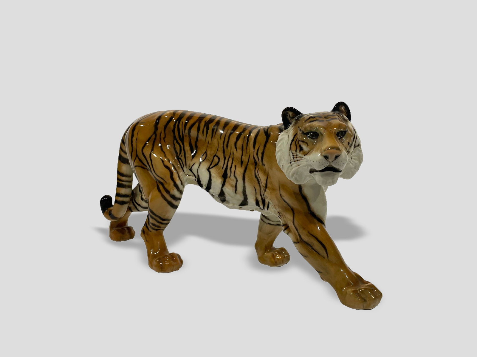 Hutschenreuther Porcelain: "Tiger"; c. 1970s; Glazed Porcelain; 8.25" x 17.5" x 6"; "Hutschenreuther Selb" hallmark on bottom.