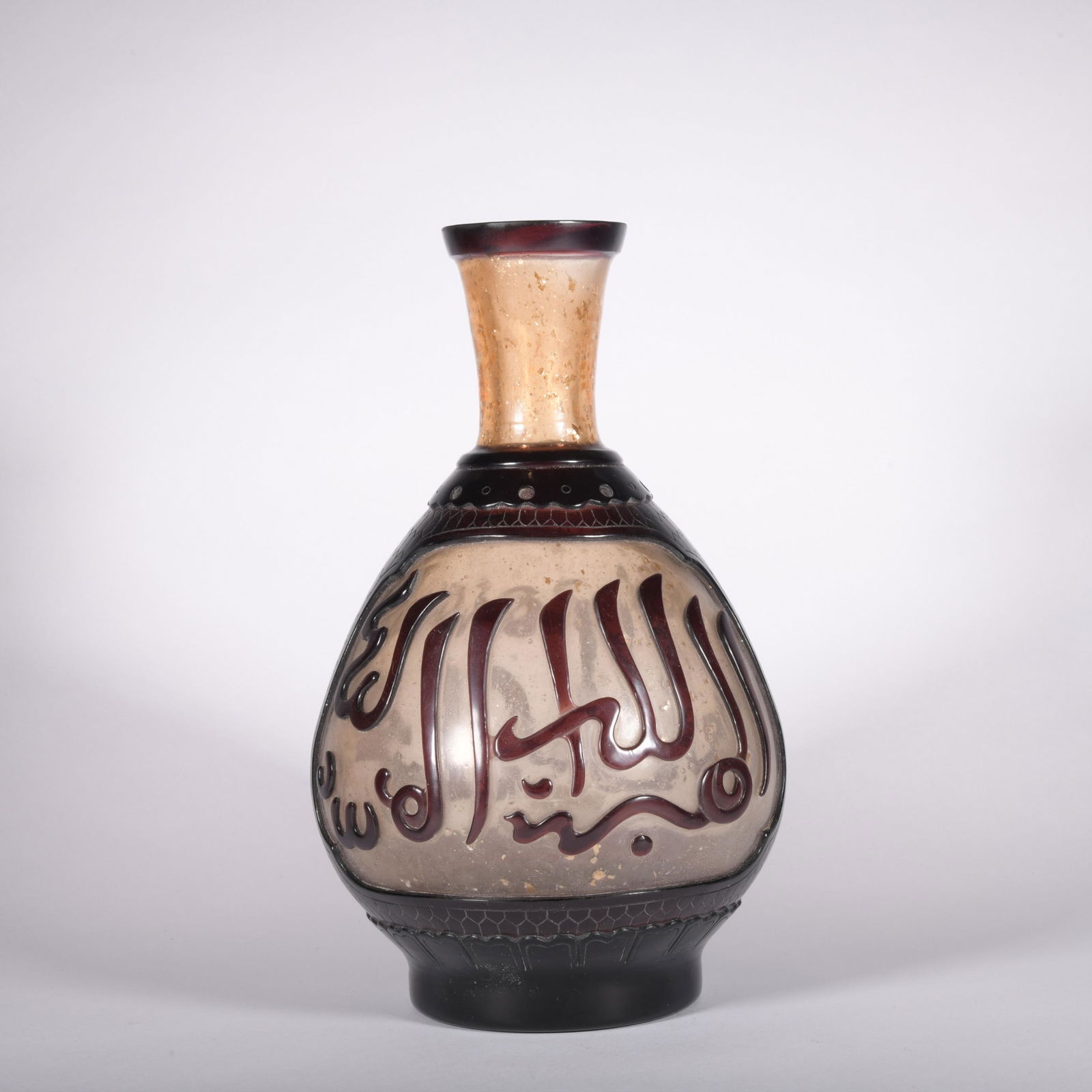 A glassware vase (1 of 5)