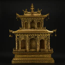 A gilt-bronze Buddhist niche,Qing Dynasty