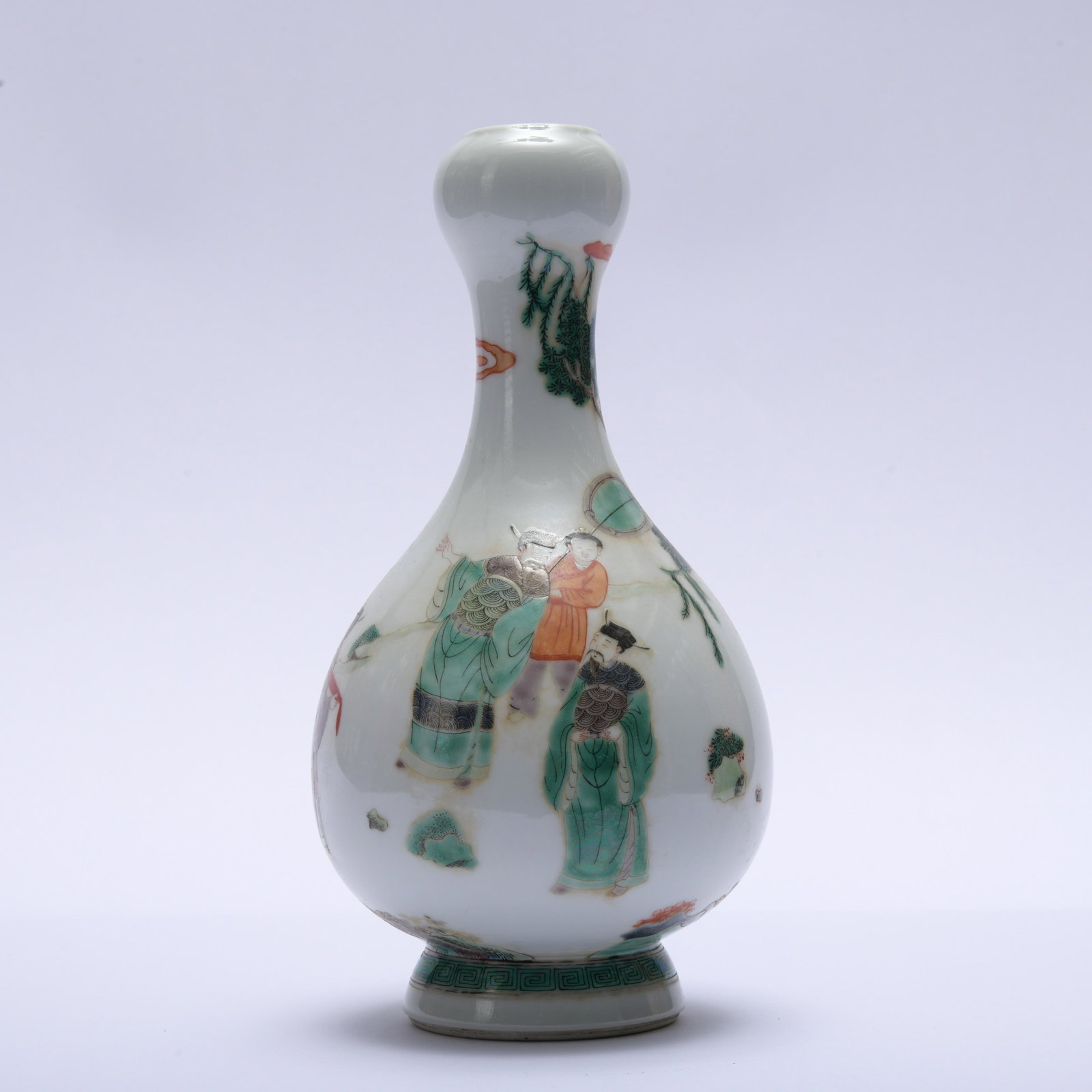 A Wu cai 'figure' garlic-head vase (1 of 5)
